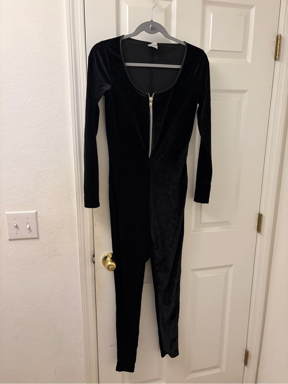 Cat women costume Black Velvet Long-Sleeve Jumpsuit with Front Zip